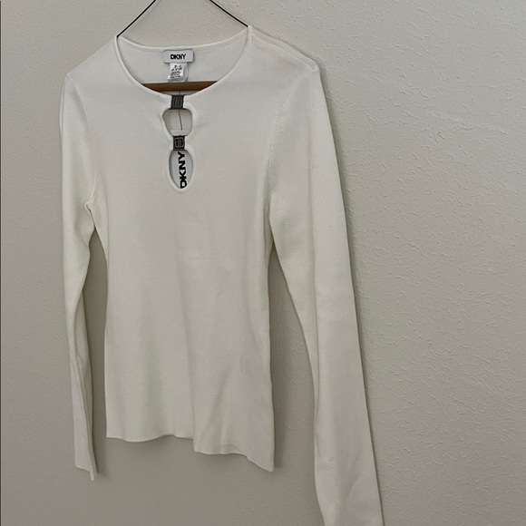 DKNY Women's Ivory Long Sleeve Top size S. - Picture 8 of 10